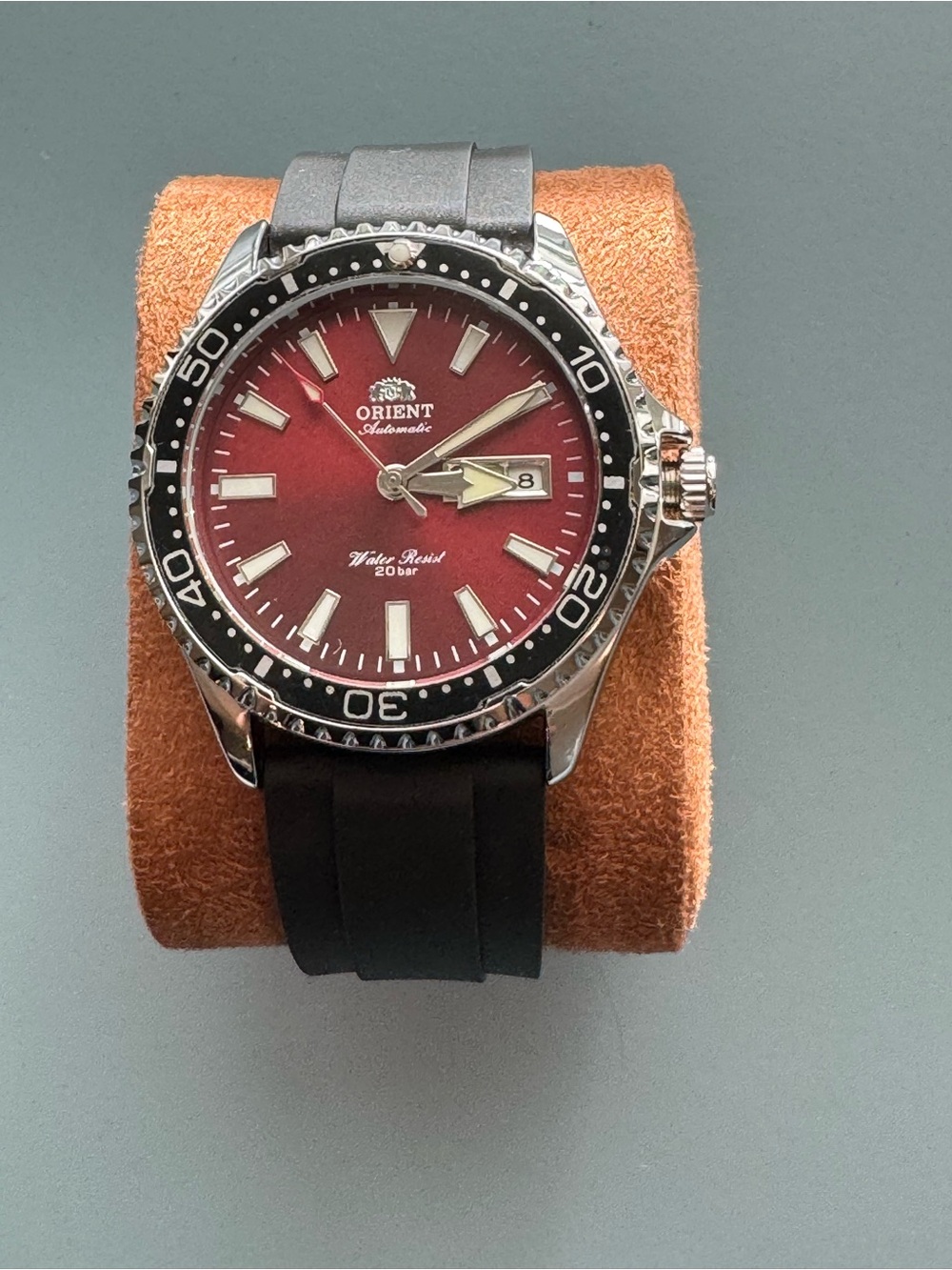 NWOT Orient Kamasu Diver Red Dial RA-AA0003R19A